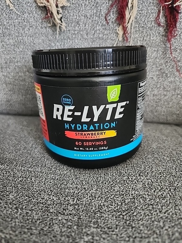 REDMOND Re-Lyte Hydration Electrolyte Mix Strawberry Lemonade 13.4oz BB: 05/2030