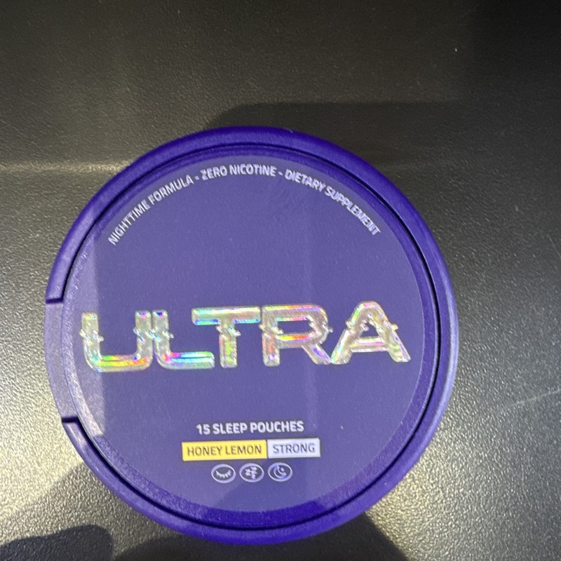 ULTRA Zero Nicotine Vitamin Pouches Focus & Sleep, 15 Count, Assorted 1 tin Seal