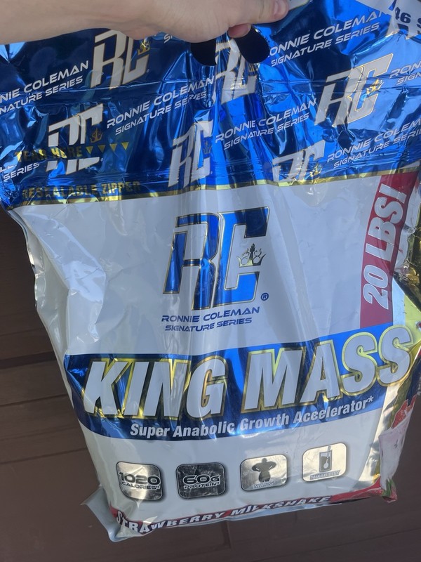Ronnie Coleman King Mass MAXXD Mass Gainer Strawberry *Box of 2 20lb bags*