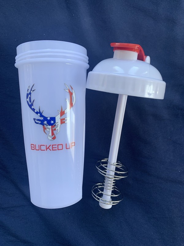 Bucked Up Perfect Shaker Bottle 28oz BPA-Free Dishwasher Safe Leak-Proof White