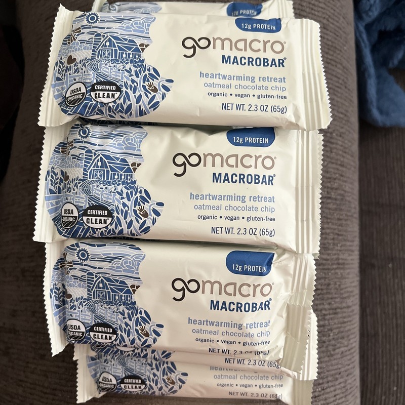GoMacro Bars – Organic Oatmeal Choc Chip Vegan Gluten Free– 12 Ct (2.3 oz Each)