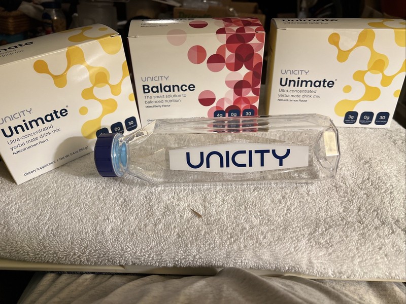 Unicity 2X Yerba Mate Natural Lemon And Balance Mixed Berry Flavor. Exp. 2027